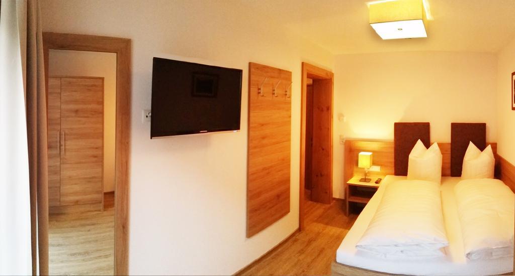 Apart Viva Ischgl Habitación foto