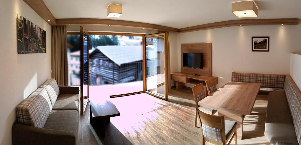 Apart Viva Ischgl Habitación foto