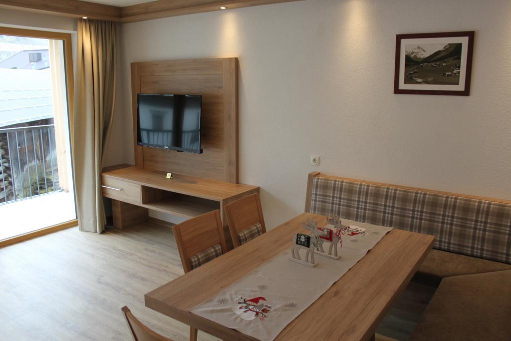 Apart Viva Ischgl Habitación foto